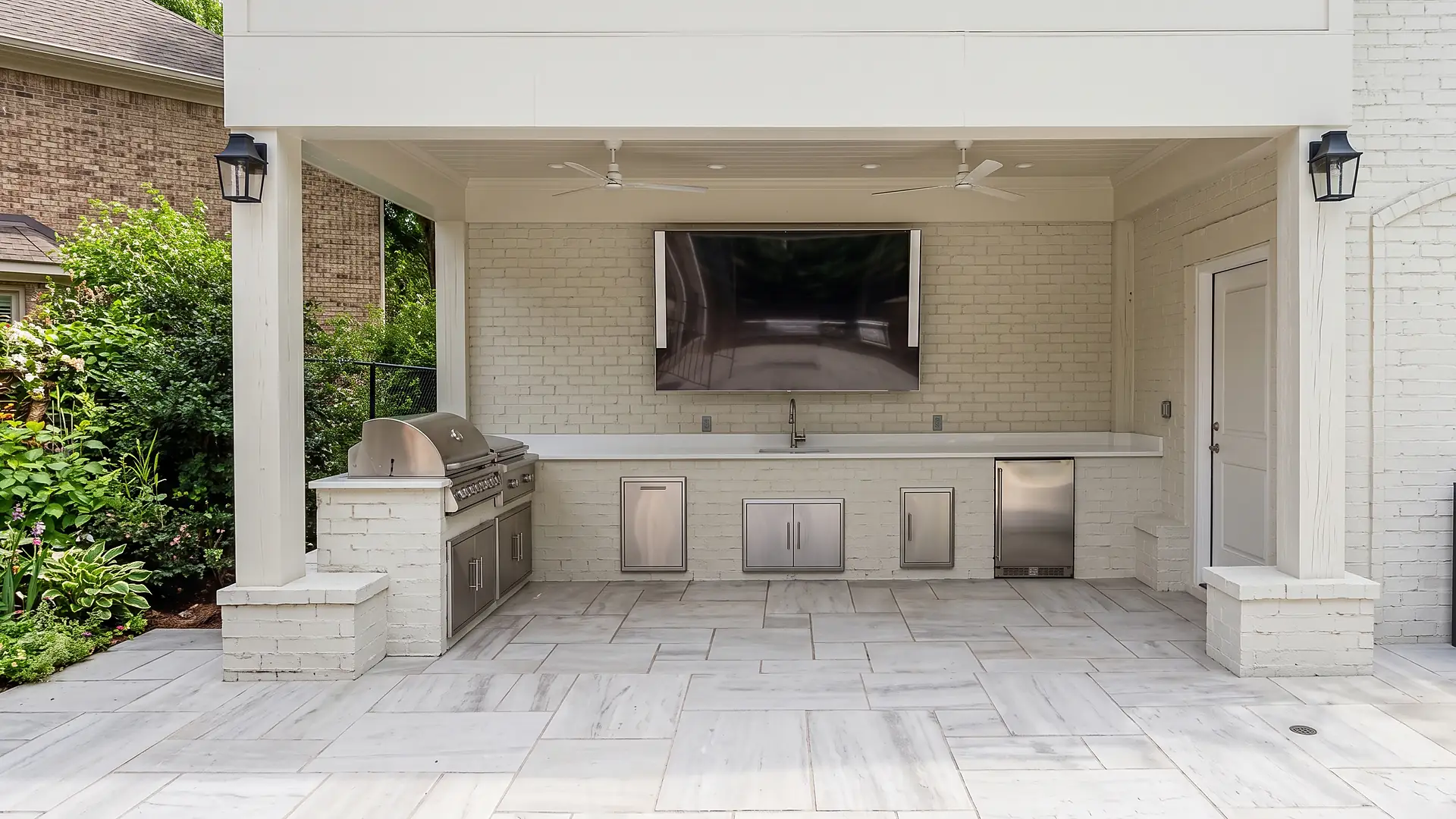 Poolside Kitchen and Backyard Living Space in Northport, Alabama