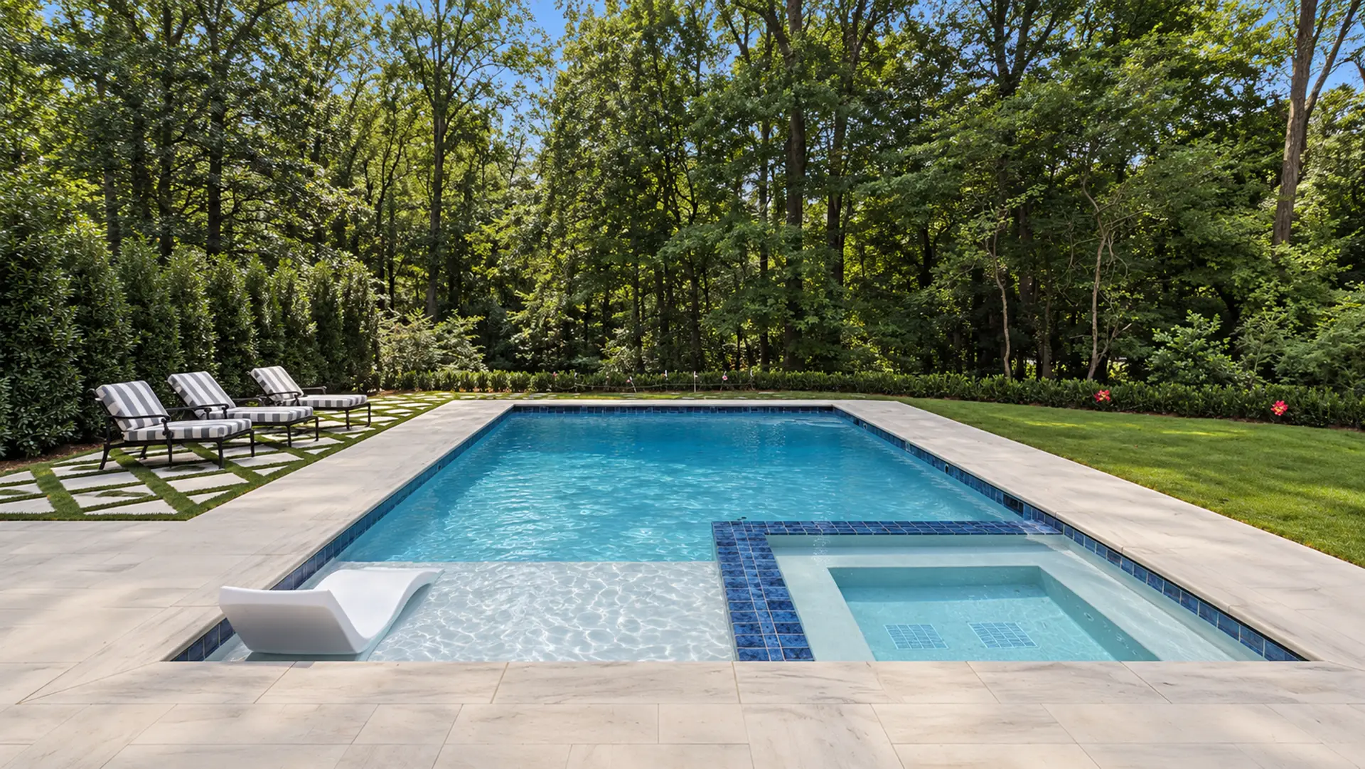 Finished pool surrounded by Alabama limestone paving