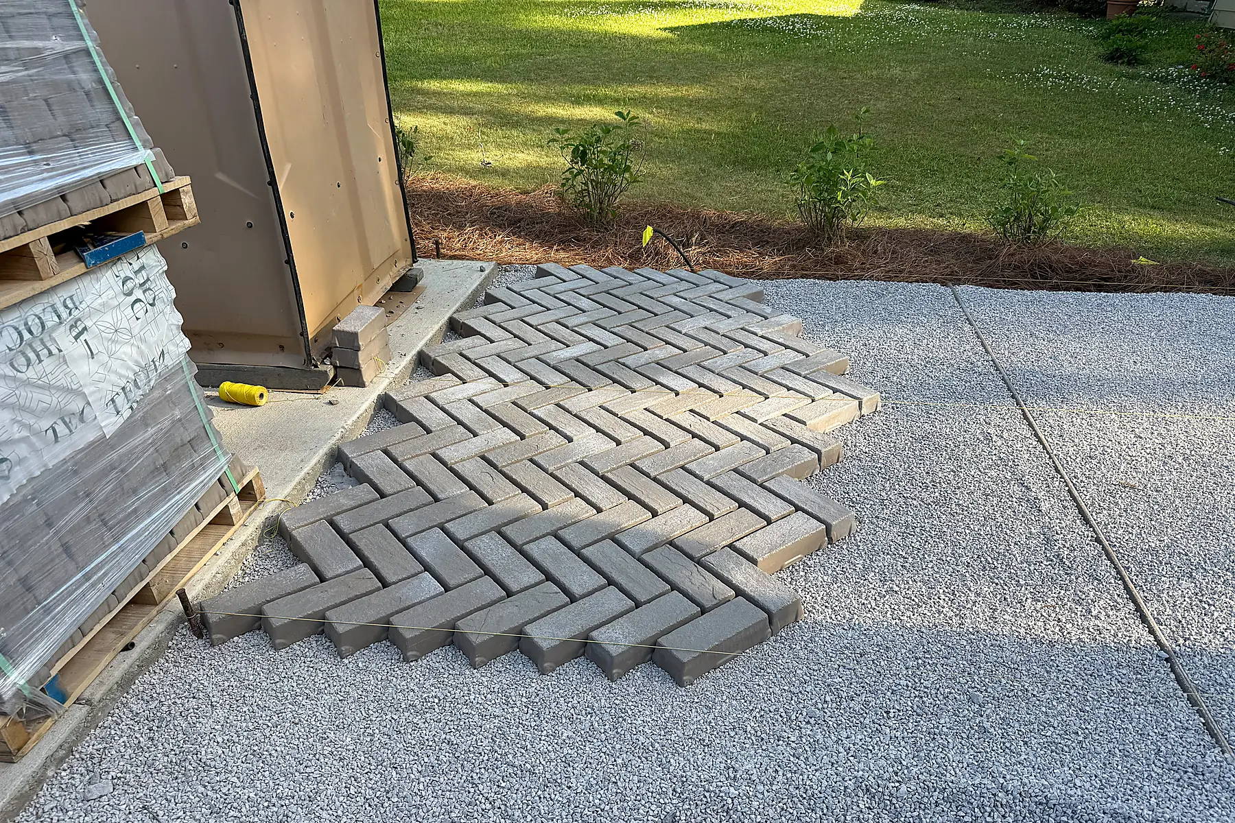Finished landing and walk transition near the porch with defined borders