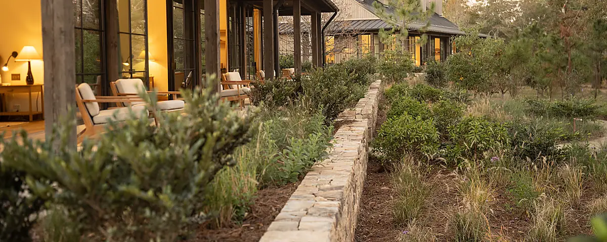 Landscape installation integrated with hardscape and architecture